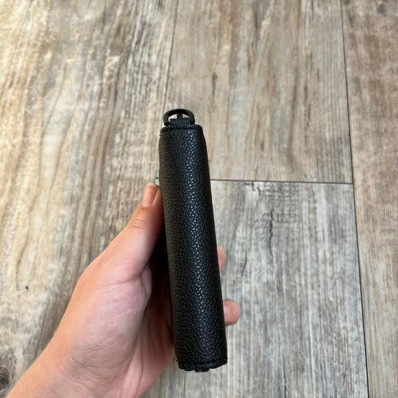 Charles & Keith Wallet Zip Women's Black - Picture 7 of 7